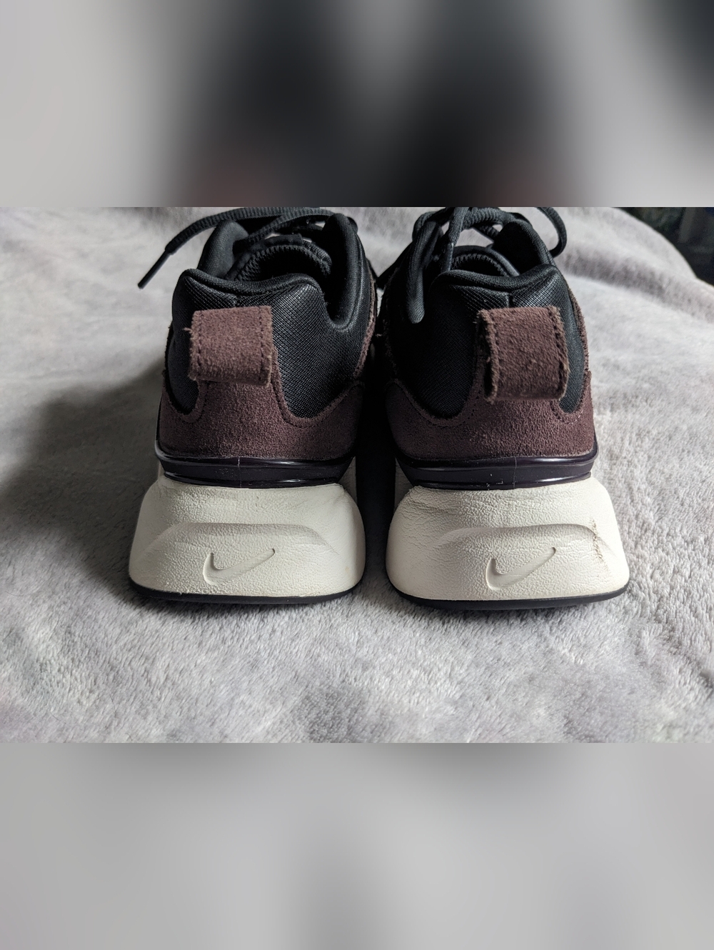 Nike Women's Sneakers - Picture 11 of 13